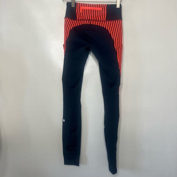 Lululemon Run: Get Up And Glow Tight in Inkwell/Classic Stripe Light Flare - 6 - Picture 7 of 10